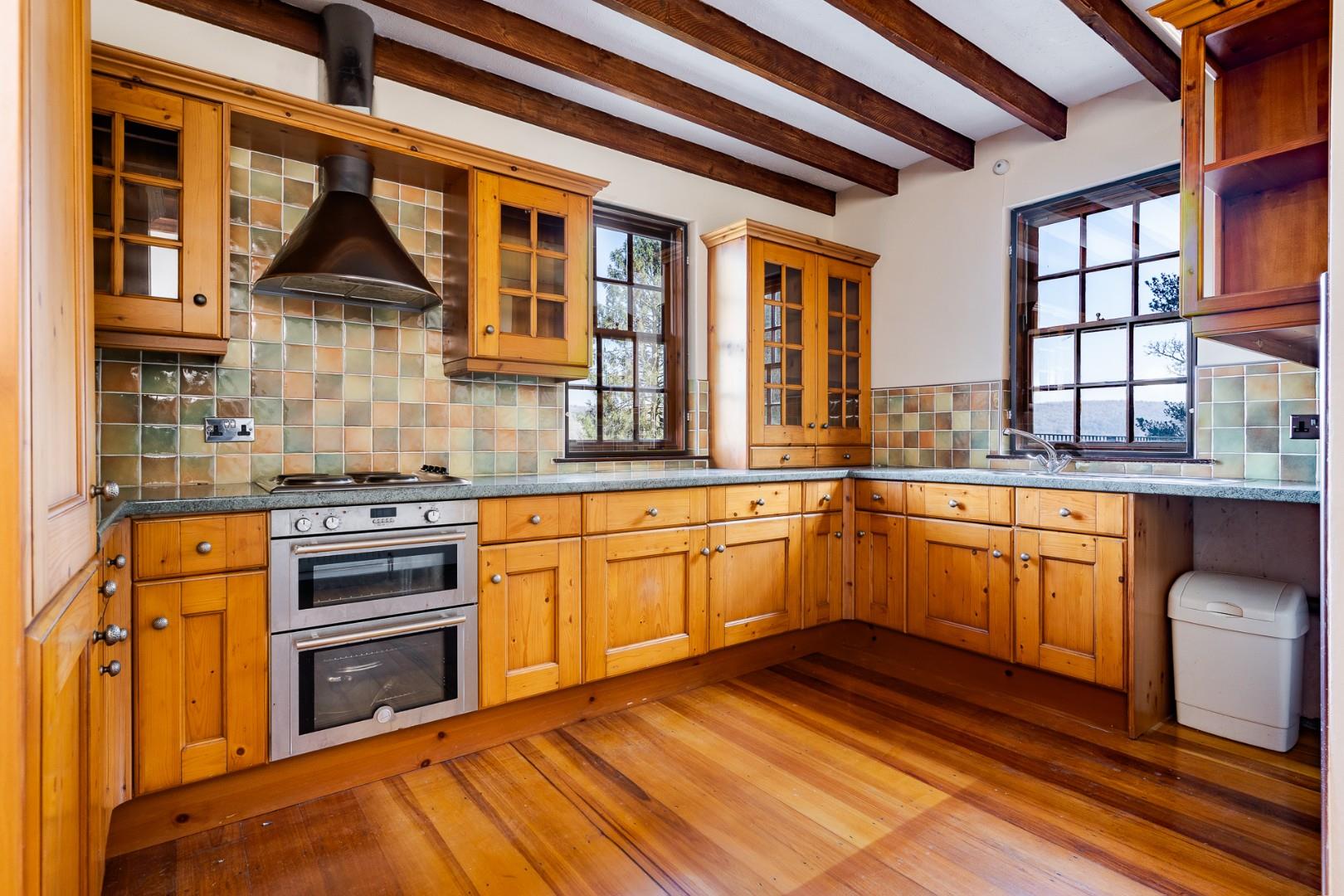 Ty Isaf, Main Road, Gwaelod-Y-Garth, Cardiff, CF15 9HJ